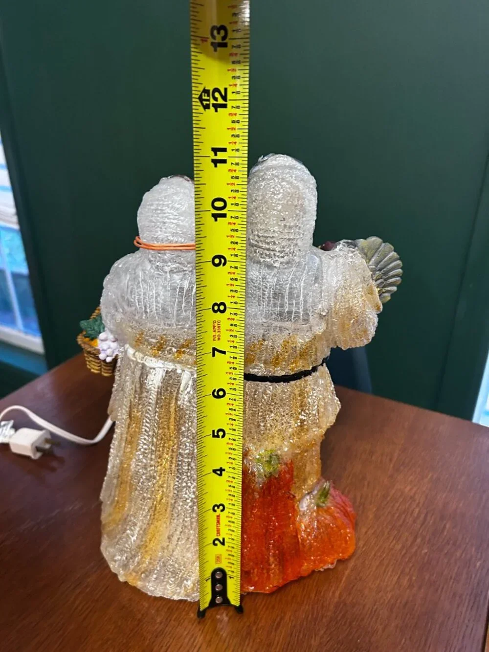 Cracker Barrel Thanksgiving pilgrim couple lamp retired vintage